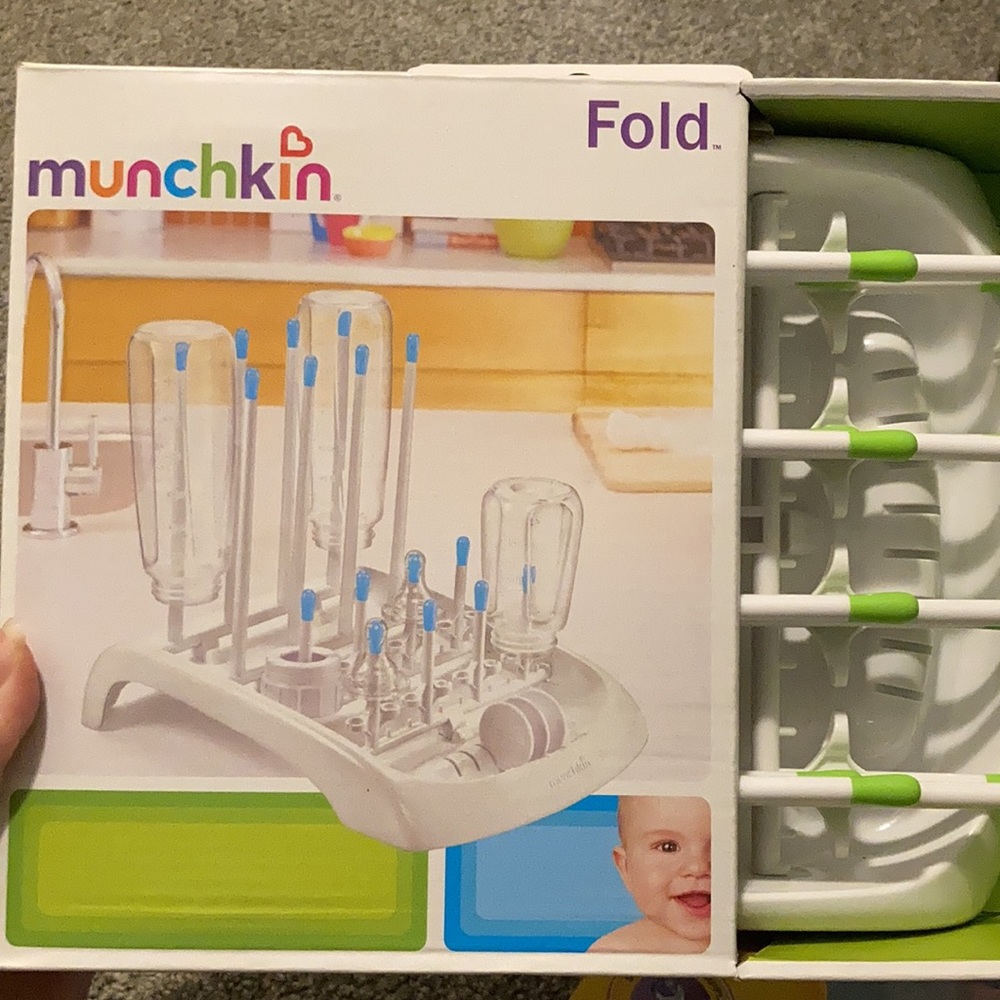 SOLD! Baby bottle bundle